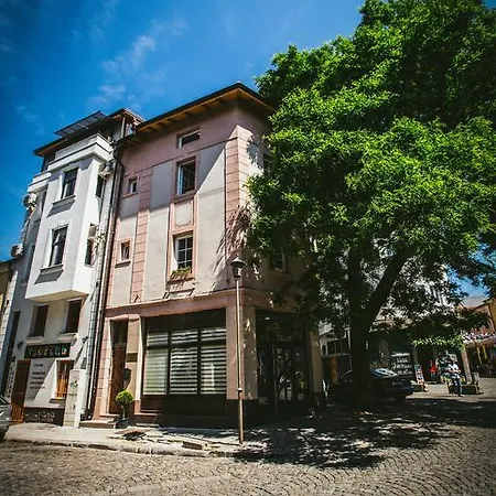 Villa Artcity - 3 Boutique Suits In Historic Town