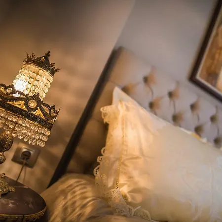 Villa Artcity Villa- Historic In Kapana